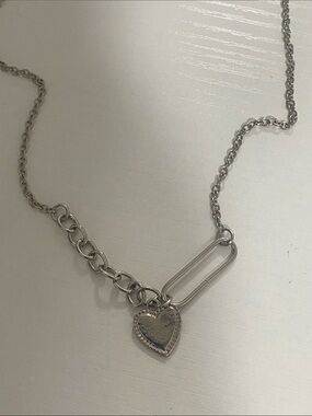 Silver Heart Pendant Chain Necklace